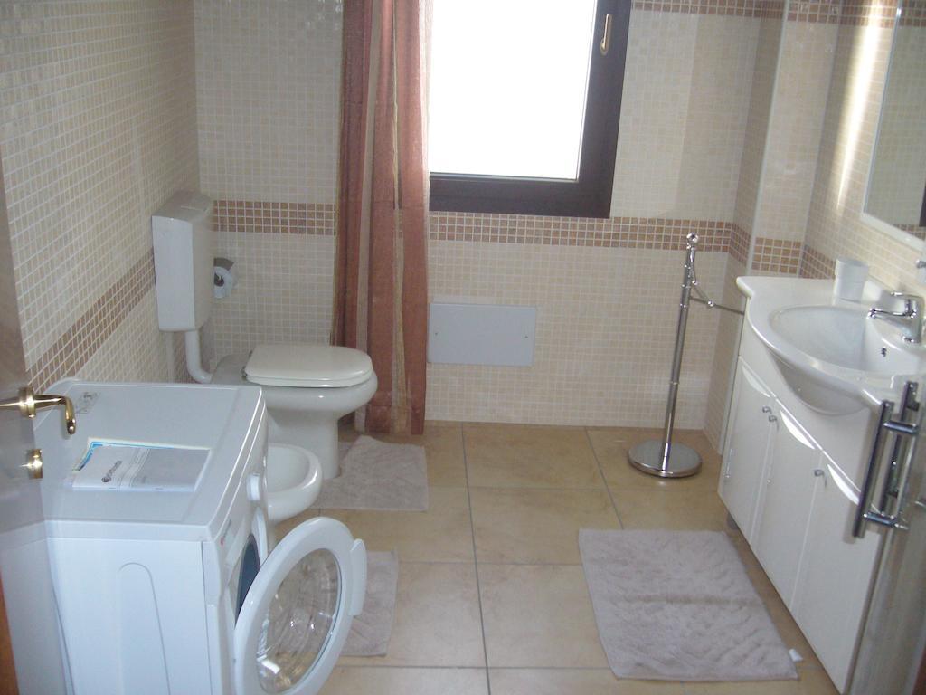 B&B L'Ancora Porto Torres Luaran gambar