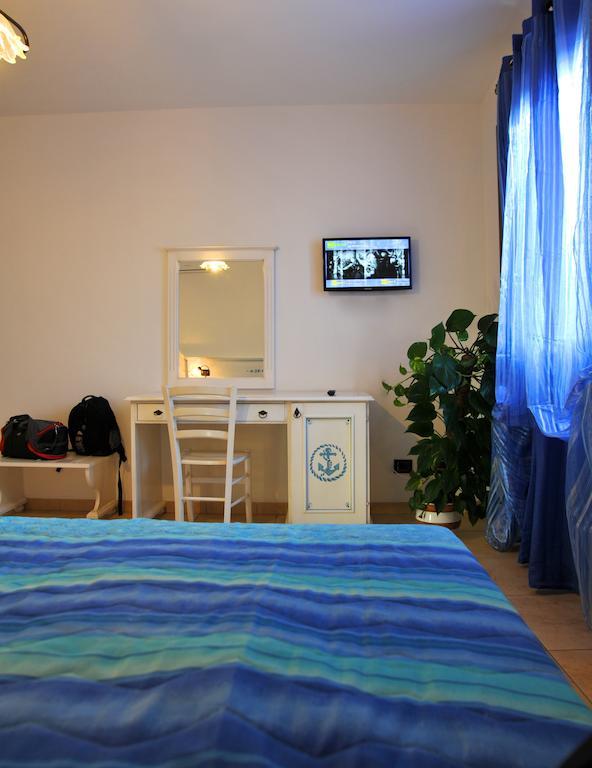 B&B L'Ancora Porto Torres Luaran gambar